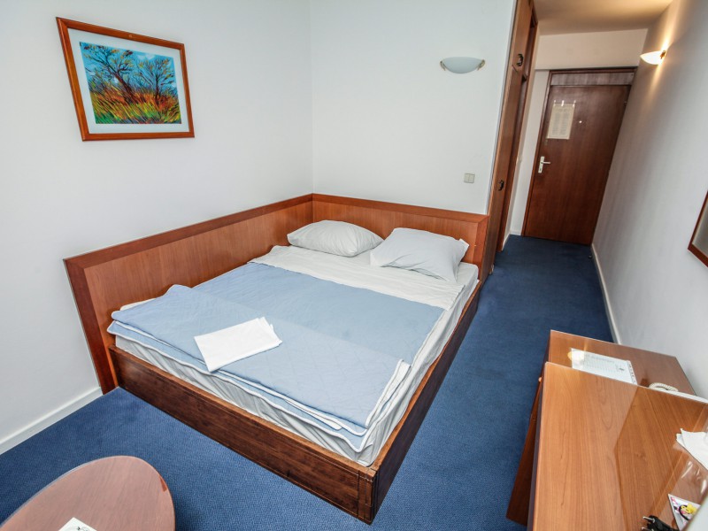 Single bedroom